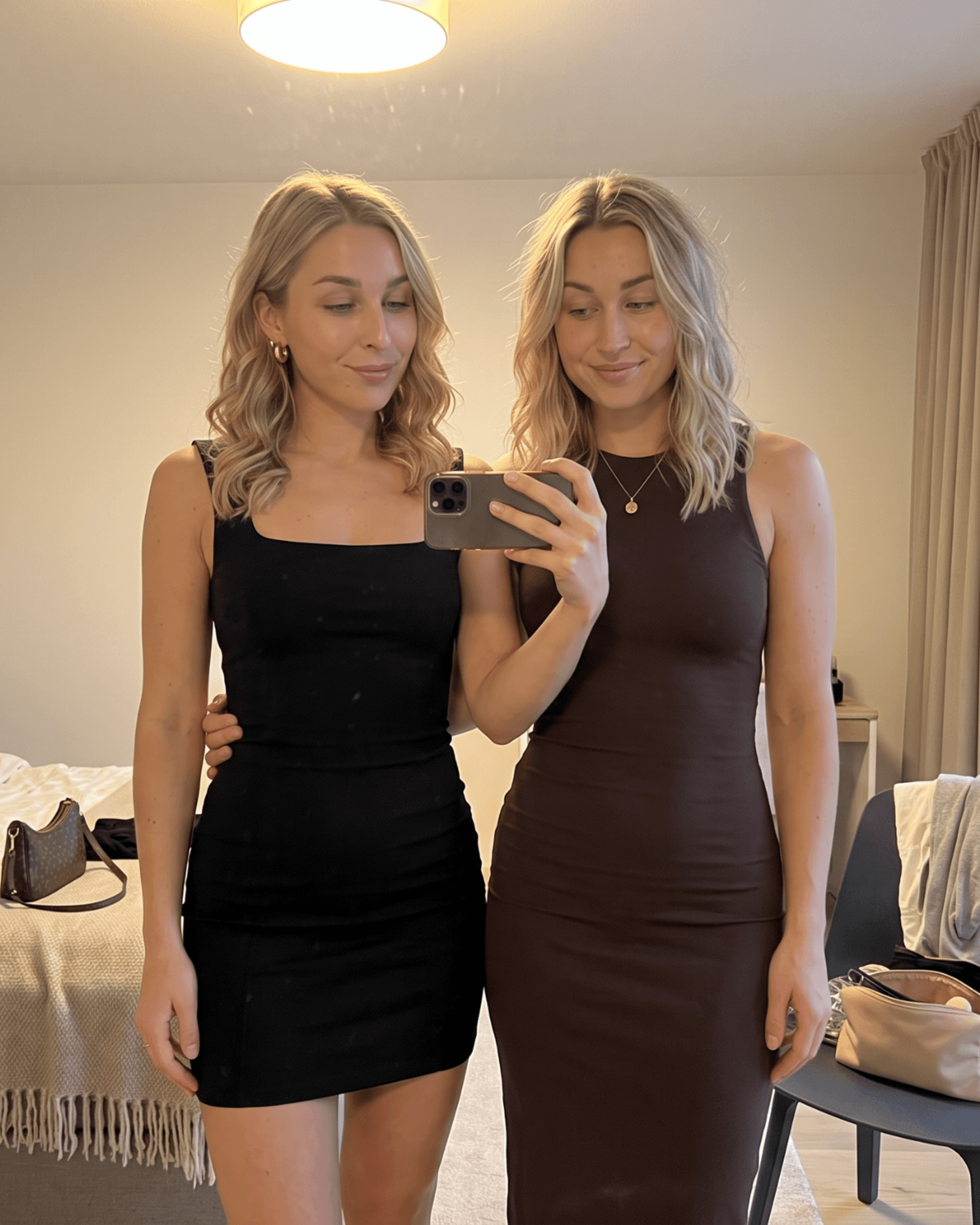 Lexi & Lacey, photo 4